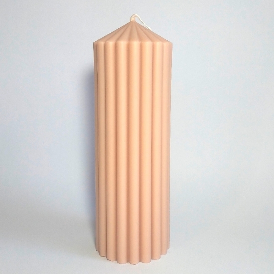 Picture of Ribbed Pillar - Soy Candle 21cm 